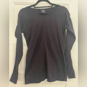 Athleta Foothill Black Long Sleeve Size Medium